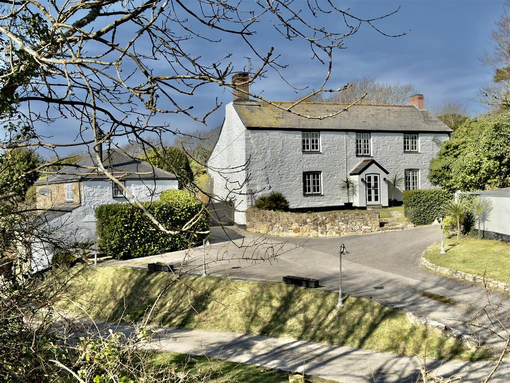 TREBISKEN HOUSE.jpeg