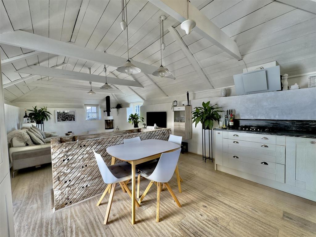 COTTAGE LIVING SPACE.jpeg
