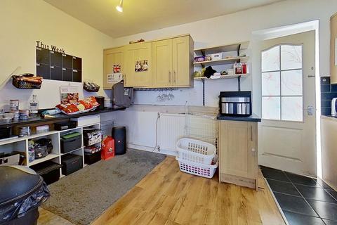 4 bedroom terraced house for sale, Douglas Road, Deal CT14