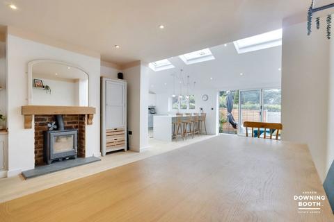 14 Grange Avenue, Sutton Coldfield, B75 5EN