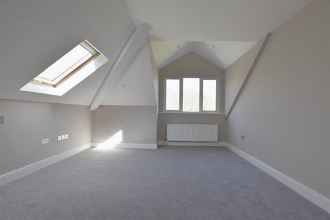 undefined, Nutfield Road, Redhill