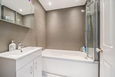 4 bedroom terraced house for sale, Greenland Quay, London, SE16