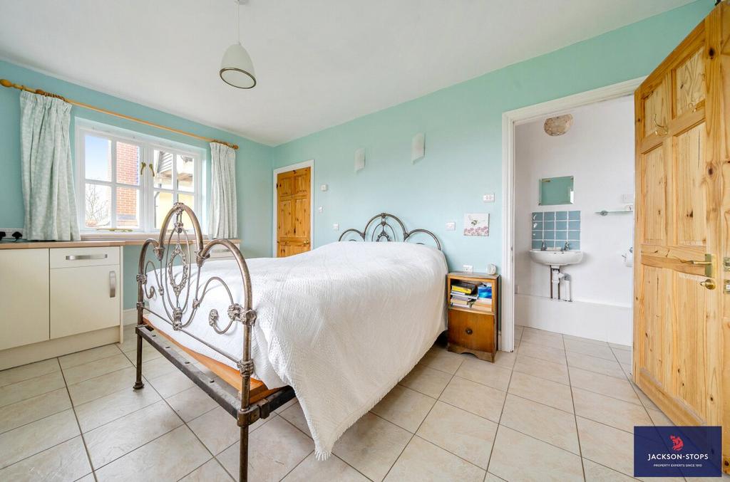 Principal Bedroom