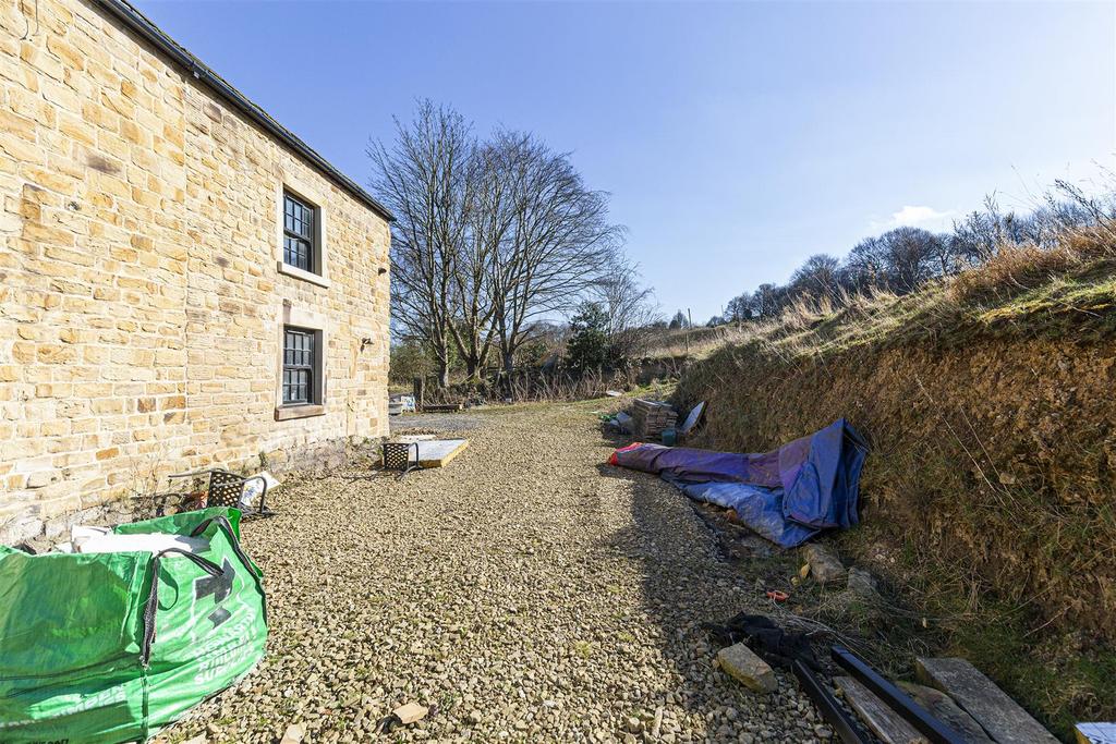 Bramleys Estate Agents - Dewsbury - Renovation Pro
