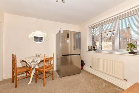 3 bedroom semi-detached house for sale, Durham Close, Canterbury CT1
