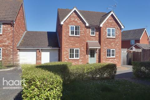 4 bedroom detached house for sale, Gull Road, Saxmundham