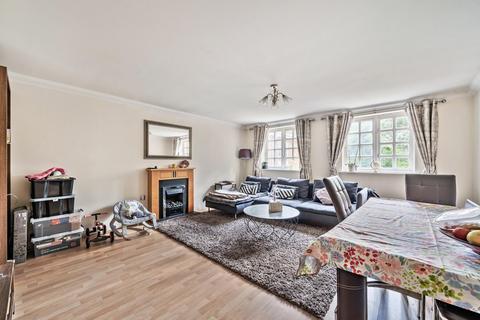 undefined, Courtney Place, Binfield RG42