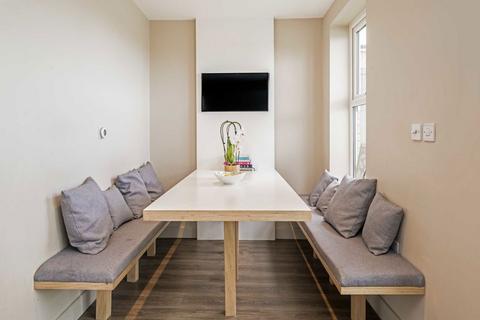 1 bedroom flat to rent, Cadogan Close, London E9