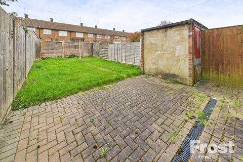 16 Rossiter Close, Slough, SL3 7QQ