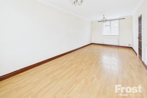 16 Rossiter Close, Slough, SL3 7QQ