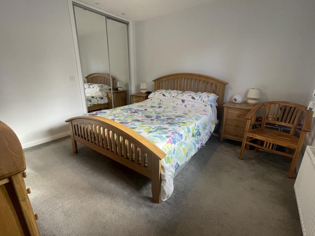 Bed 1 a.JPG