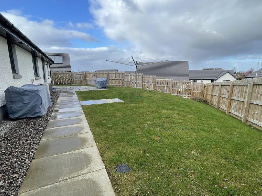 Garden a.JPG