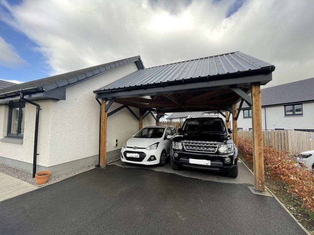 Car port Drive.JPG
