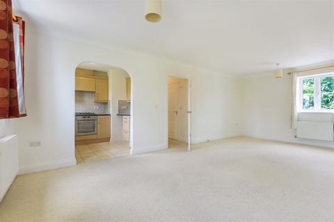 2 bedroom maisonette for sale, Charlton Drive, Petersfield, GU31
