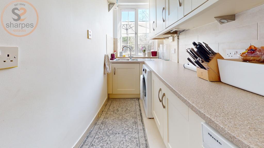 Kitchen (1)