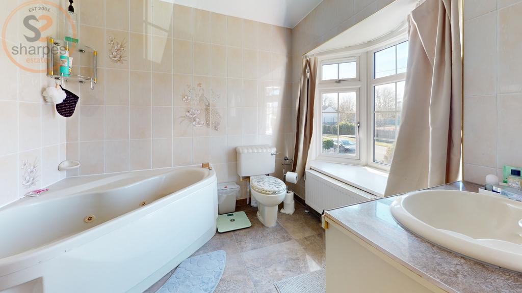 Bathroom (1)