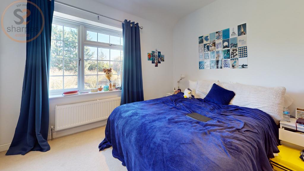 Bedroom (7)