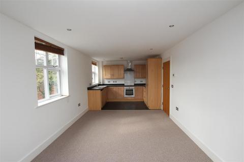 2 bedroom apartment to rent, Albert Road, Bolton BL1