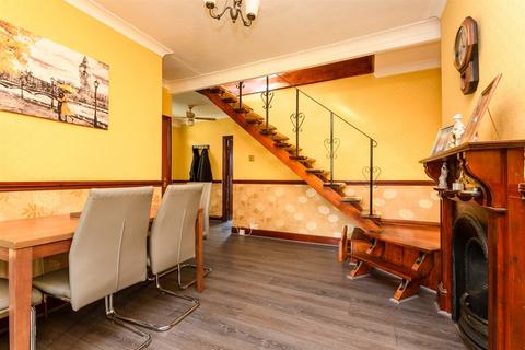 17 Vale Road, Dartford, DA1 2TU