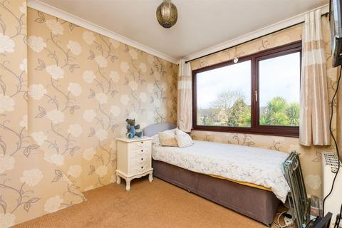 17 Vale Road, Dartford, DA1 2TU