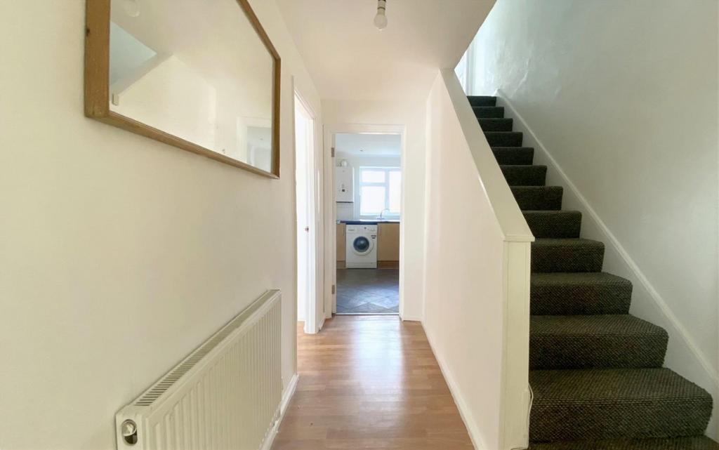 Hallway.jpg