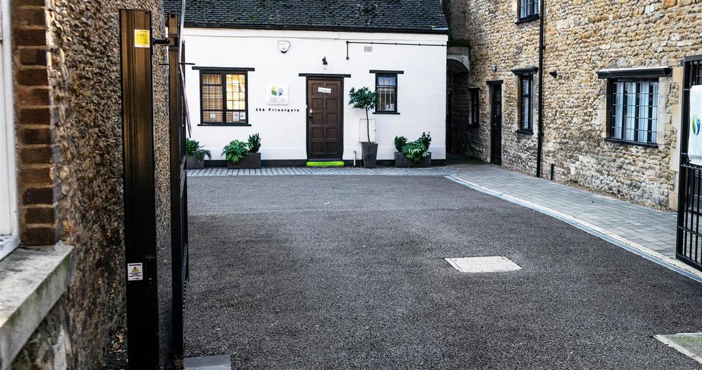 Peterborough-serviced-apartments-midlands-managed-