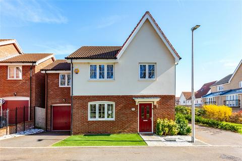 Birnam Crescent, Chigwell, IG7
