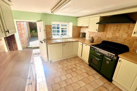 2 bedroom cottage for sale, Manor Road, Wales, Sheffield, S26 5PD