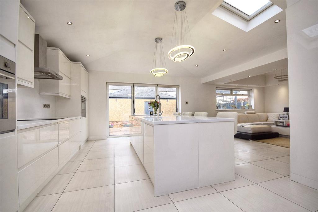 Living Kitchen