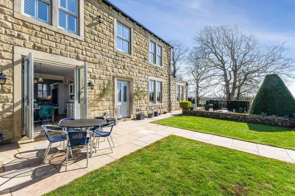 86991 North-Lodge-Carlton-Lane (31) low.jpg