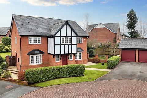 5 bedroom detached house for sale, Westwood Close, Weston, CW2