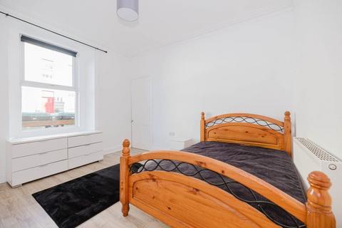 1 bedroom flat to rent, 4096L Prince Regent Street, Edinburgh, EH6 4AP