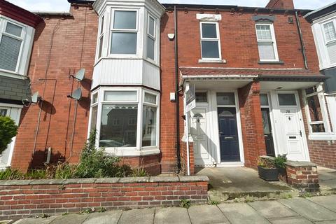 2 bedroom flat to rent, Birchington Avenue, South Shields