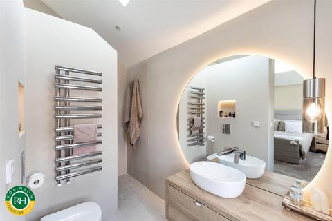 25 Broom Close, Worksop, S81 7QZ