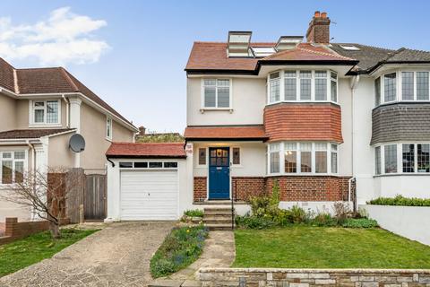 37 Crescent Way, London, SW16 3AL
