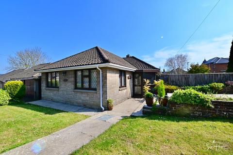 3 bedroom detached bungalow for sale, Wykeham Road, Newport