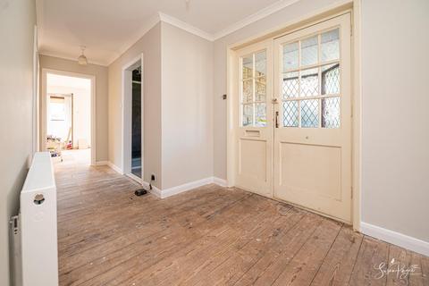 3 bedroom detached bungalow for sale, Wykeham Road, Newport