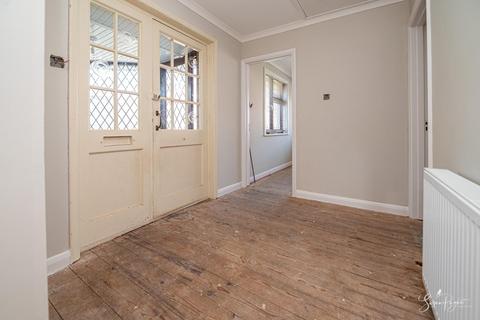 3 bedroom detached bungalow for sale, Wykeham Road, Newport