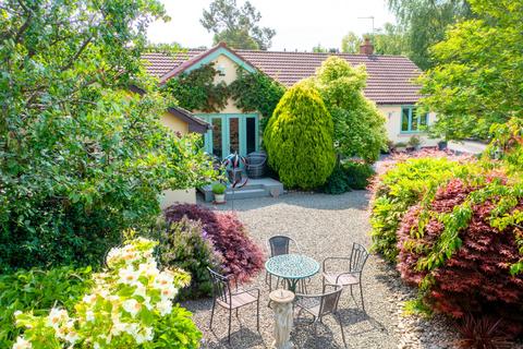 4 bedroom bungalow for sale, Gallop View, Sellack, HR9