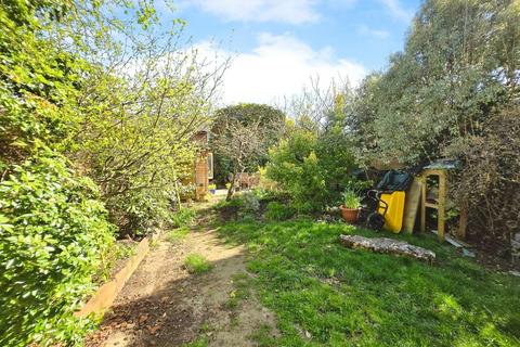 8 Clyde Road, Wallington, SM6 8PZ