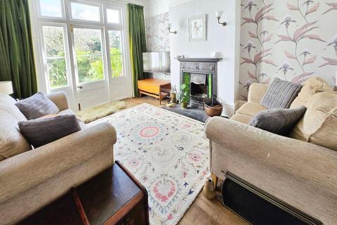 8 Clyde Road, Wallington, SM6 8PZ