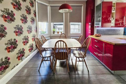 8 Clyde Road, Wallington, SM6 8PZ