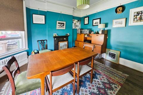 8 Clyde Road, Wallington, SM6 8PZ