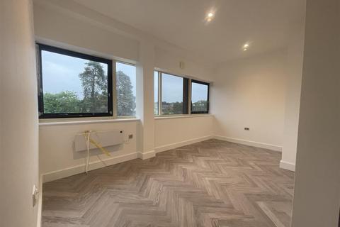 undefined, Oakley Place, Fleet GU52