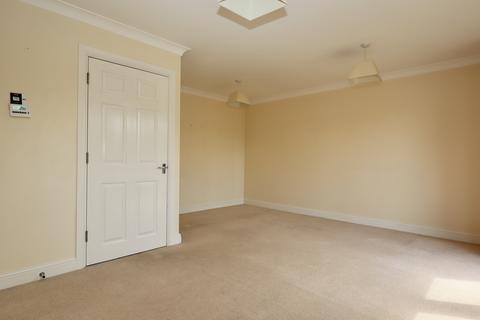 8 Cottle Close, Glastonbury, BA6 8FP