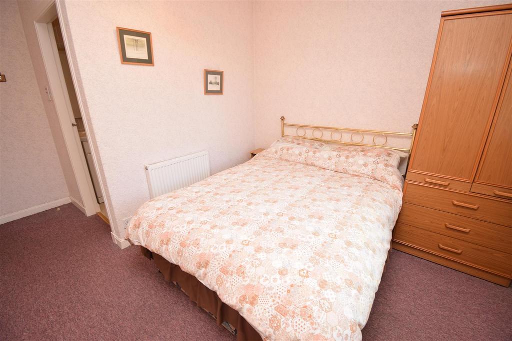 Bedroom one.jpg