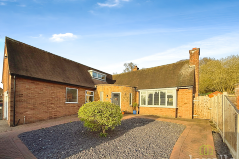 2 bedroom detached bungalow for sale, Ulster Road, Gainsborough DN21