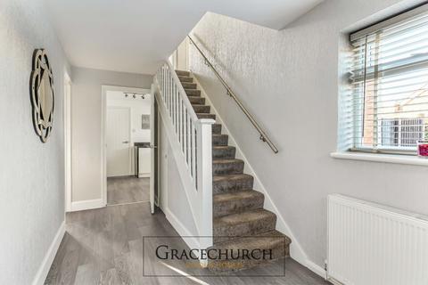 4 bedroom semi-detached house for sale, Elm Close, Epping Green CM16