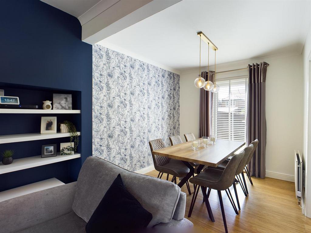 Living/Dining Room