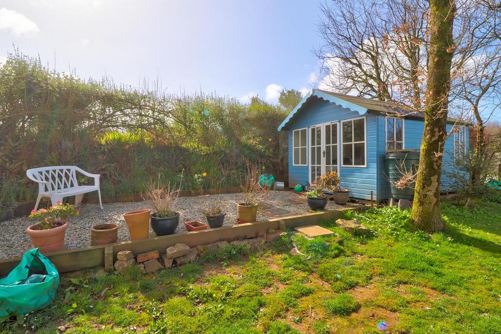 Rear garden iii.jpg